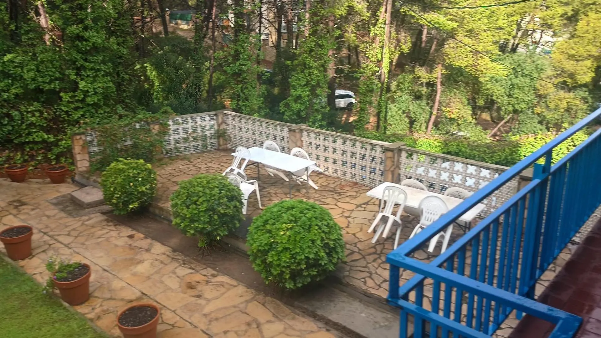 Apartsalou San Jordi location